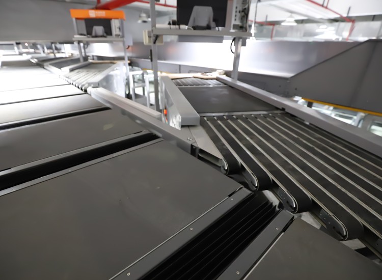 伸縮、轉(zhuǎn)彎?rùn)C(jī)系列